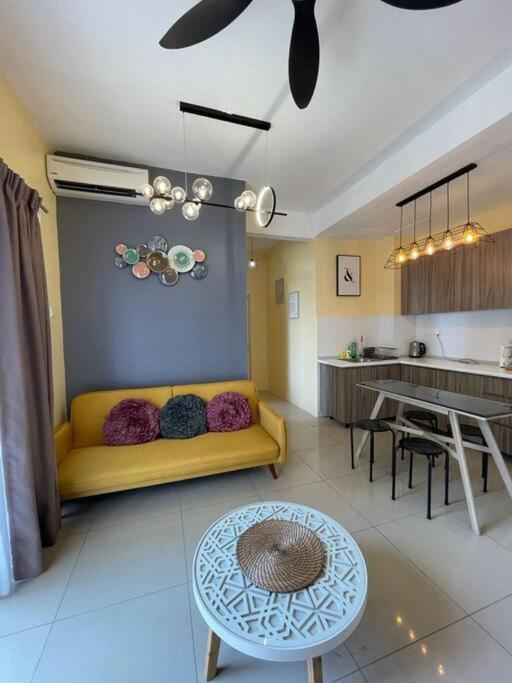 Opahome@Swiss Garden Residence Kuantan Extérieur photo